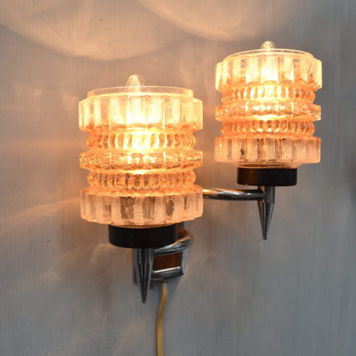 Midcentury Wall Lamp Glass / Chrome / Teak #L1764 - Image 3