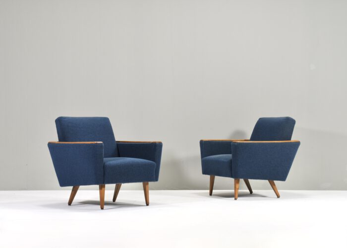 Pair of German lounge chairs with oak details, Germany - circa 1950 | #S12319 - Image 2