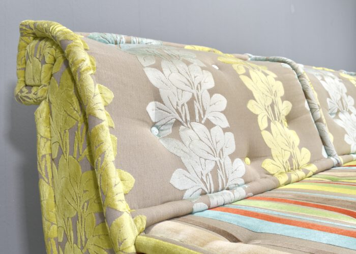 Mah Jong sofa in Kenzo fabrics by Gobbo Salotti in the style of Roche Bobois | #S12404 - Image 24
