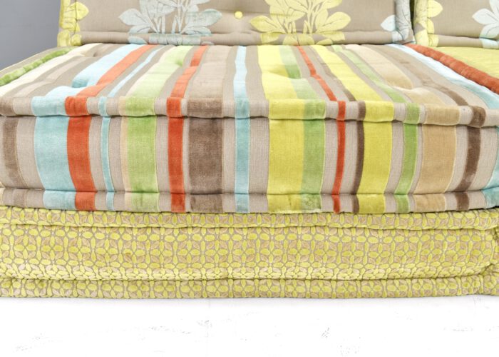 Mah Jong sofa in Kenzo fabrics by Gobbo Salotti in the style of Roche Bobois | #S12404 - Image 19