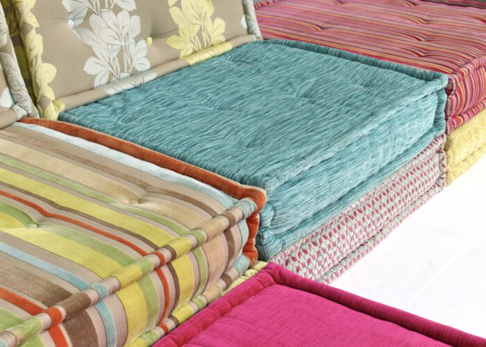 Mah Jong sofa in Kenzo fabrics by Gobbo Salotti in the style of Roche Bobois | #S12404 - Image 10