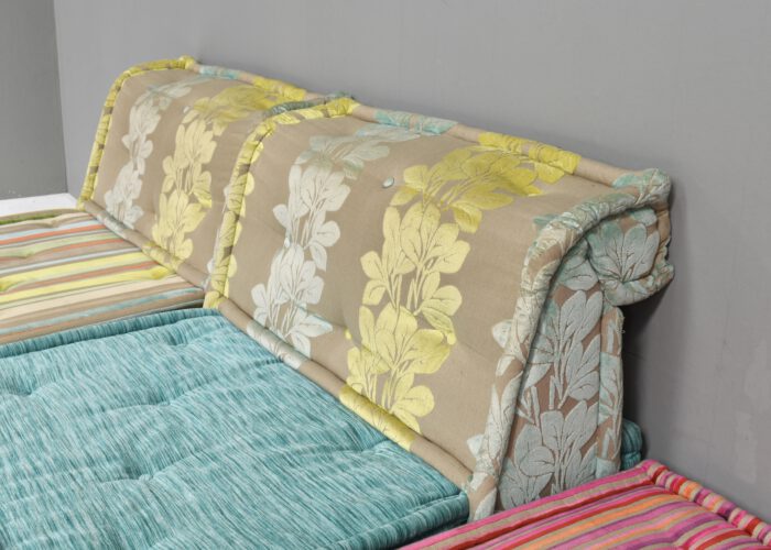 Mah Jong sofa in Kenzo fabrics by Gobbo Salotti in the style of Roche Bobois | #S12404 - Image 11