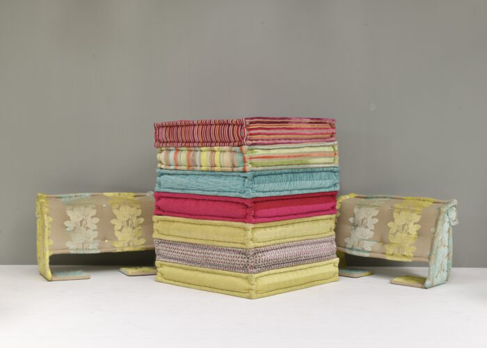 Mah Jong sofa in Kenzo fabrics by Gobbo Salotti in the style of Roche Bobois | #S12404 - Image 8