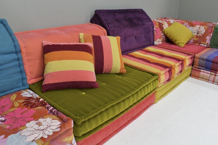 Mah Jong 35 piece sectional sofa by Hans Hopfer for Roche Bobois, France - circa 1970 | #S12406 - Image 18
