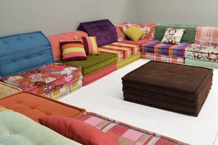 Mah Jong 35 piece sectional sofa by Hans Hopfer for Roche Bobois, France - circa 1970 | #S12406 - Image 8