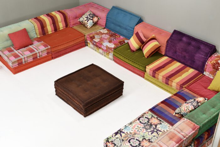 Mah Jong 35 piece sectional sofa by Hans Hopfer for Roche Bobois, France - circa 1970 | #S12406 - Image 5